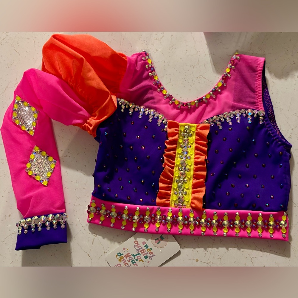 Brand new custom costume costume